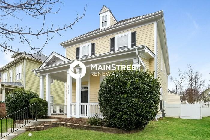 9831 Grier Springs Ln - Photo 4 of 17