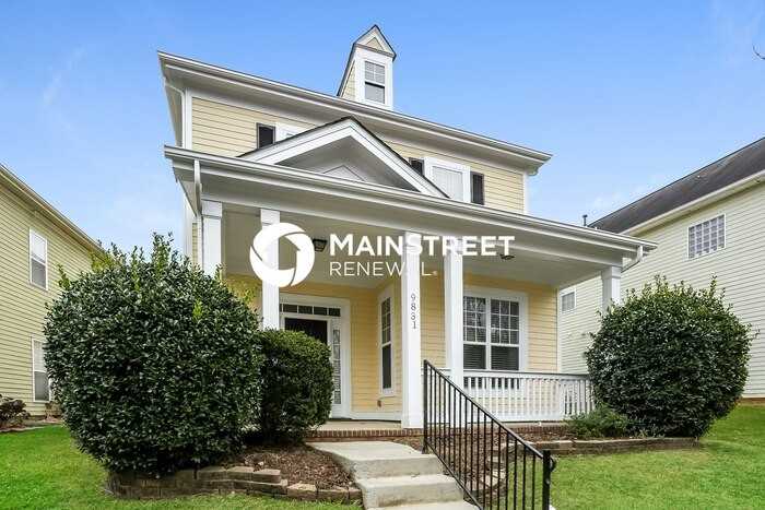 9831 Grier Springs Ln - Photo 5 of 17