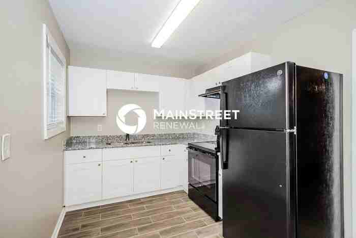 193 Scarsdale Dr - Photo 7 of 17