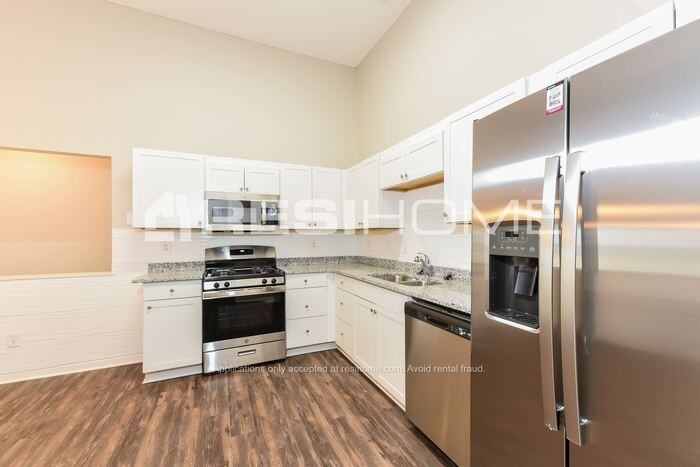 4919 Wilkins Station Dr - Photo 5 of 23