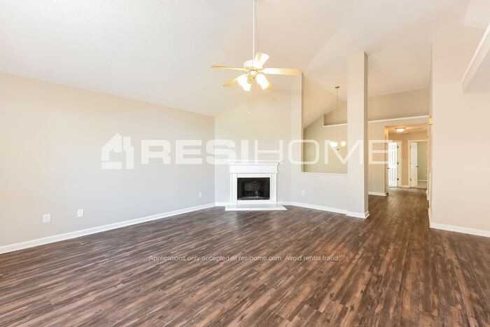 4919 Wilkins Station Dr - Photo 6 of 23