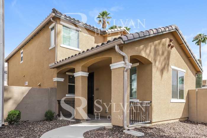 2629 N 73rd Dr - Photo 2 of 16