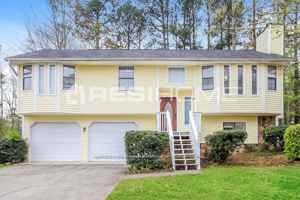 featured image of 407 Cindy Dr Se