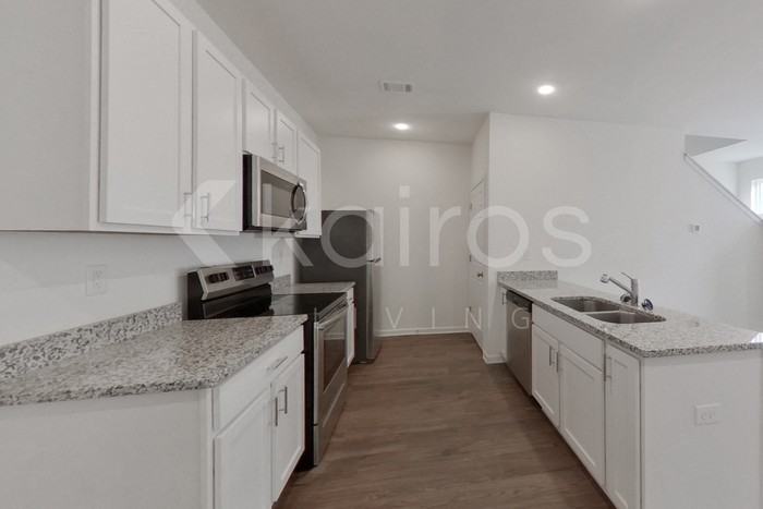 215 Long Island Dr Sw - Photo 6 of 21