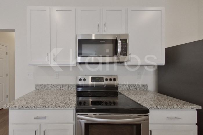 215 Long Island Dr Sw - Photo 7 of 21