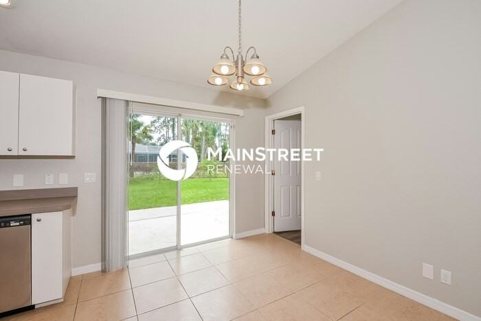 3858 N Chamberlain Blvd - Photo 5 of 16