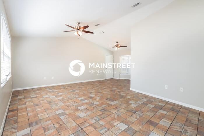 3321 Bluestone Ave - Photo 2 of 17