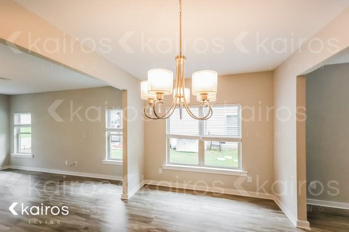 11506 Crimson Ridge Rd - Photo 6 of 16