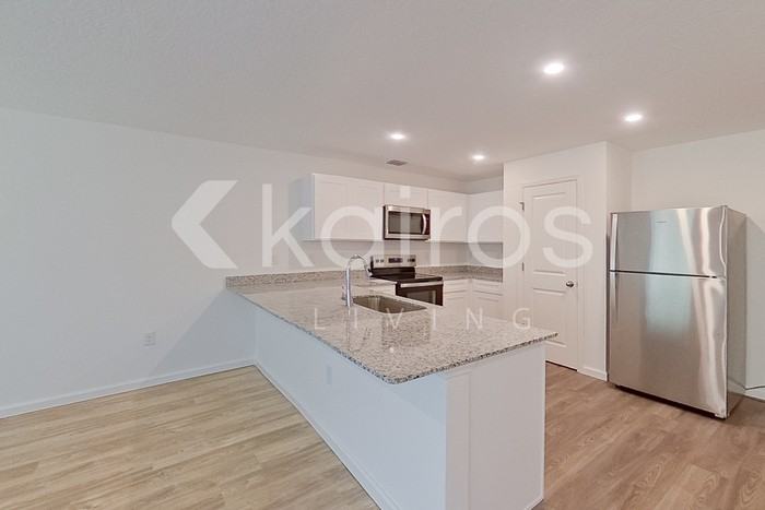 8245 100th Ave - Photo 6 of 21