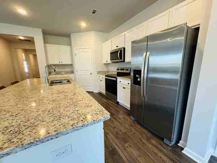 113 Branton Ct - Photo 7 of 33