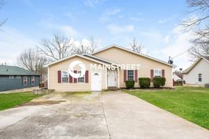 featured image of 403 Lake Forest Dr