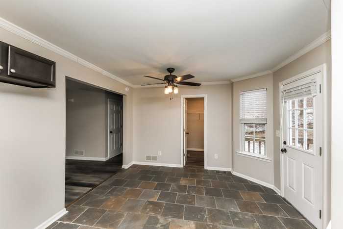 363 Amsterdam Way - Photo 5 of 19