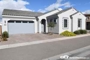 featured image of 222 E Aster Dr