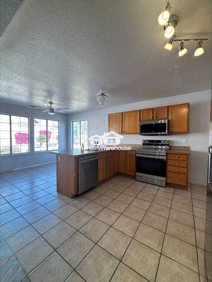 16019 N 35th Dr - Photo 7 of 20