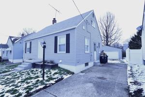 featured image of 787 Austin Ave