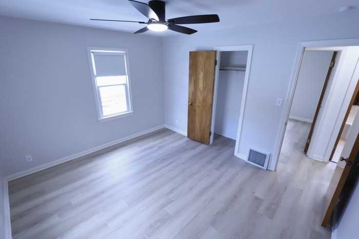 774 E Archwood Ave - Photo 7 of 14