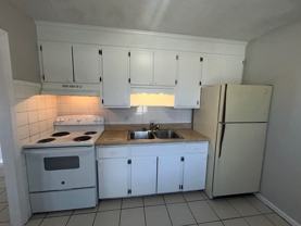 119 Calvin Ct #C - Photo 1 of 1