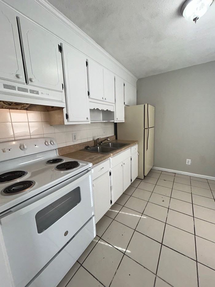 119 Calvin Ct #C - Photo 5 of 8