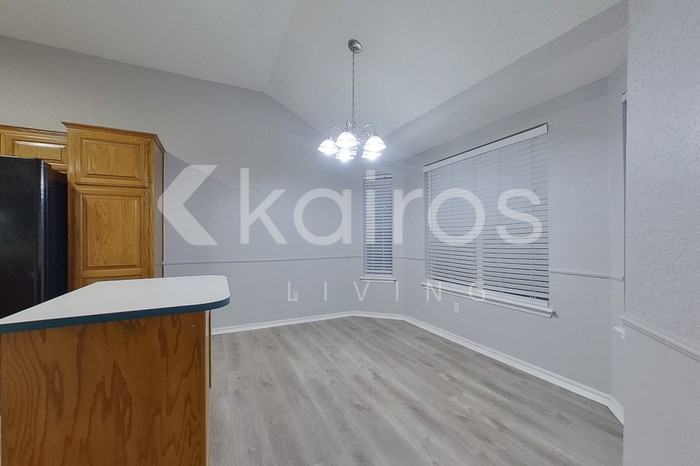 408 Coalbrook Dr - Photo 5 of 21