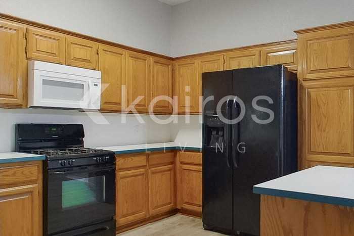 408 Coalbrook Dr - Photo 6 of 21