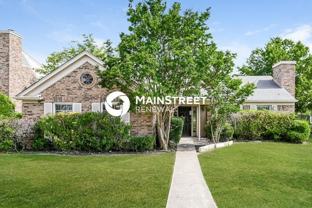 909 Eagle Dr - Photo 1 of 1