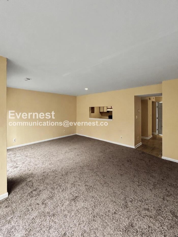 3846 Staffordshire Ln - Photo 5 of 21