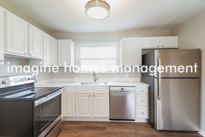 1450 Cottage Ct - Photo 6 of 15