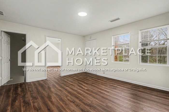 5799 Redan Rd - Photo 6 of 23