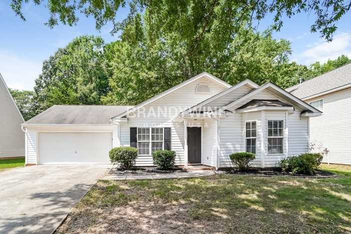 7917 Shiny Meadow Ln