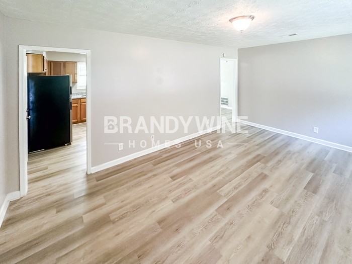 6230 Cedar Wood Dr - Photo 5 of 34