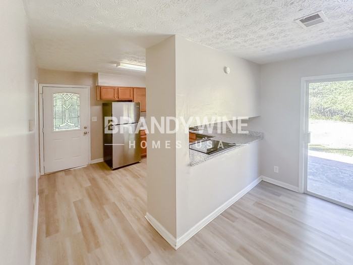 6230 Cedar Wood Dr - Photo 7 of 34