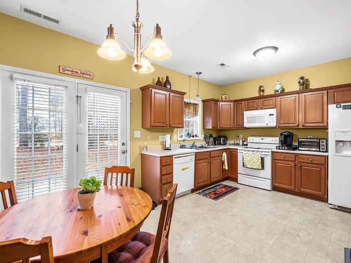 412 Star Ruby Dr - Photo 7 of 21