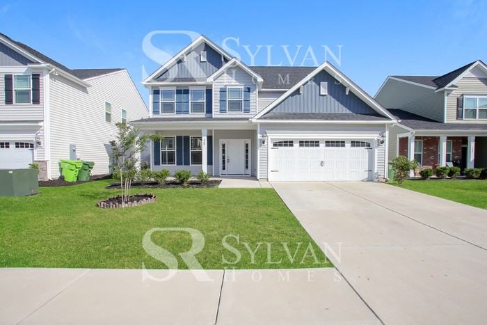 465 Fairford Rd - Photo 2 of 10