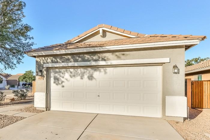 19270 N Costa Verdez Ave - Photo 2 of 16