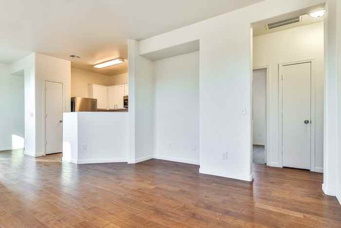 19270 N Costa Verdez Ave - Photo 3 of 16