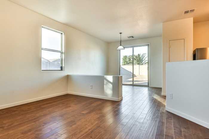 19270 N Costa Verdez Ave - Photo 5 of 16