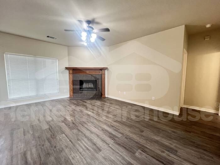 8500 Riverwalk Trl - Photo 5 of 26