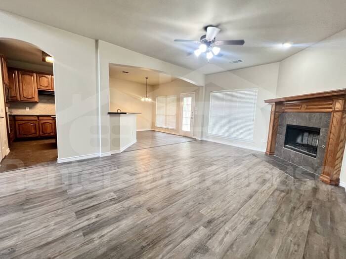 8500 Riverwalk Trl - Photo 6 of 26