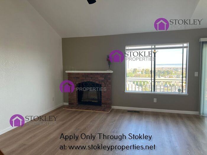 523 Bustos Pl - Photo 3 of 29