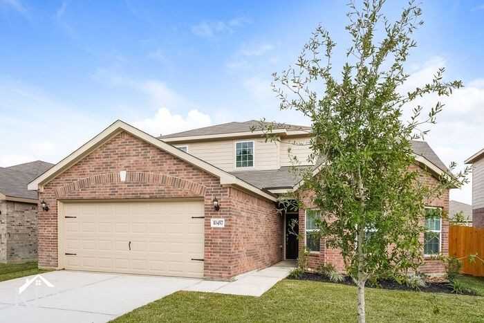 10457 Sweetwater Creek Dr - Photo 2 of 16