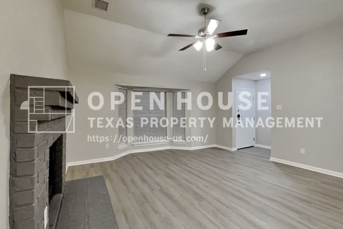 2221 Tangleridge Ln - Photo 5 of 16