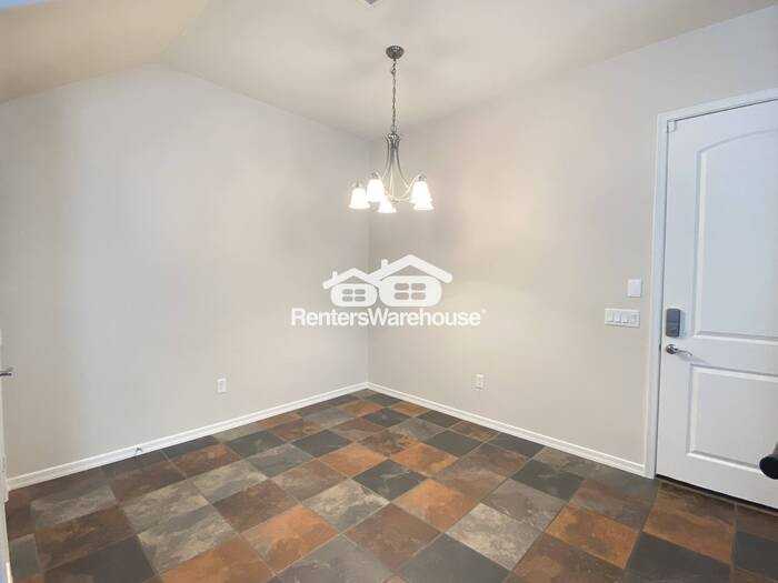 121 N California St #1 - Photo 5 of 27