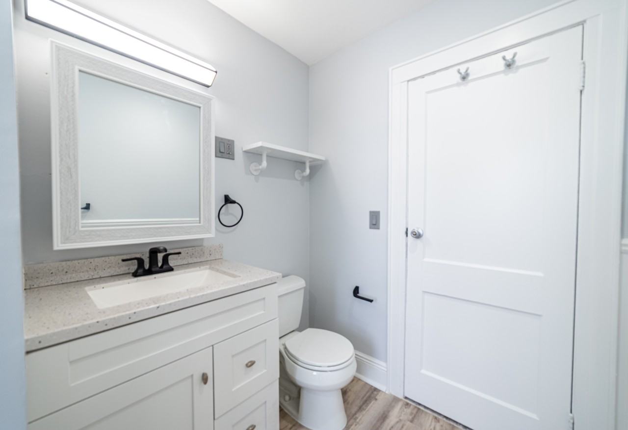 30 West St - Photo 3 of 9