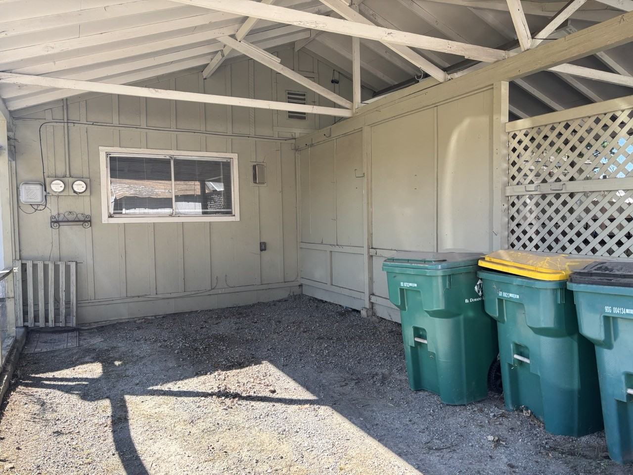 4254 Howard Cir #NA - Photo 2 of 10