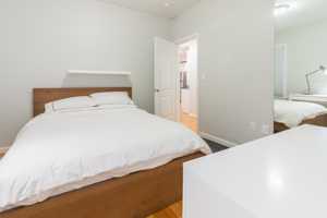 featured image of 1057 Saratoga St #4