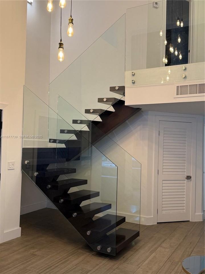 3231 Salzedo St #NA - Photo 6 of 10