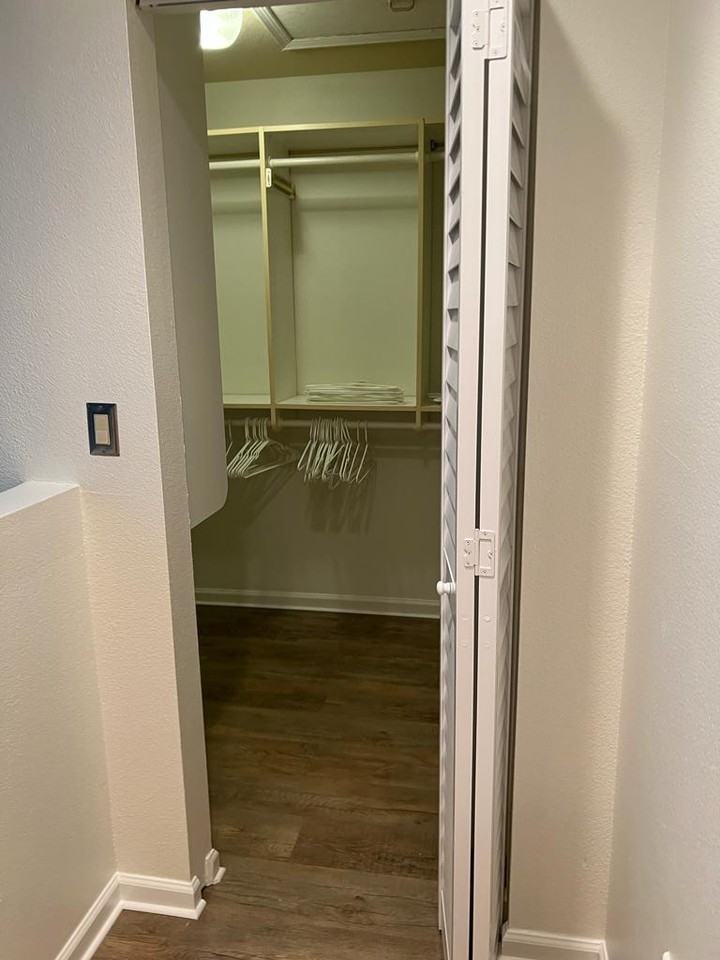 5517 Interbay Blvd #NA - Photo 4 of 18