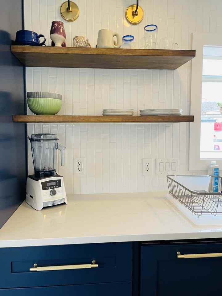 1309 W Melrose St #NA - Photo 3 of 18