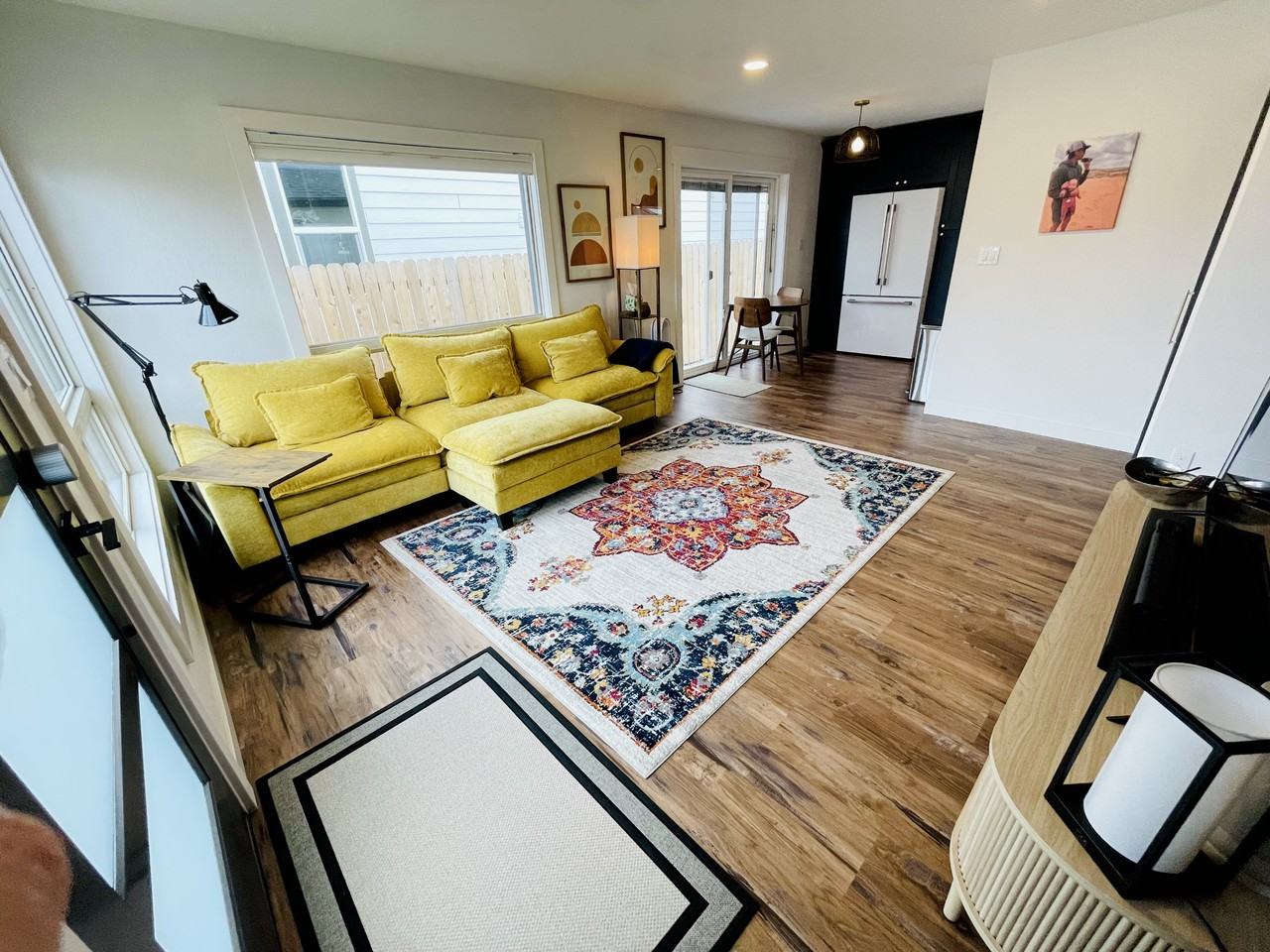 1309 W Melrose St #NA - Photo 6 of 18