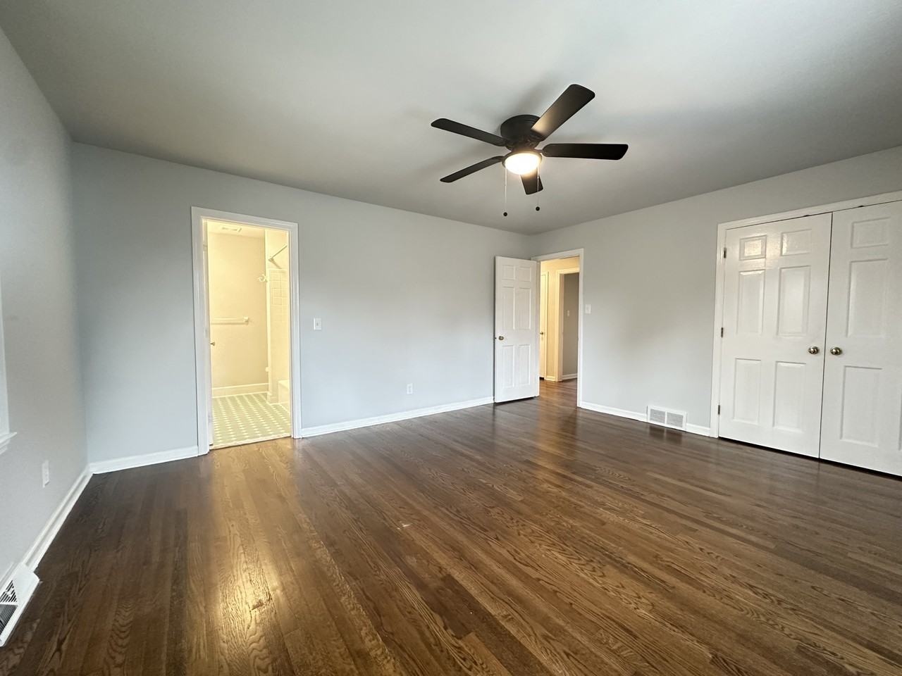 307 Lakeshore Dr #NA - Photo 7 of 25